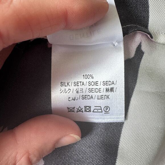 NEW Gentile Catone Merini Floral Silk Button Front Blouse - Picture 8 of 13